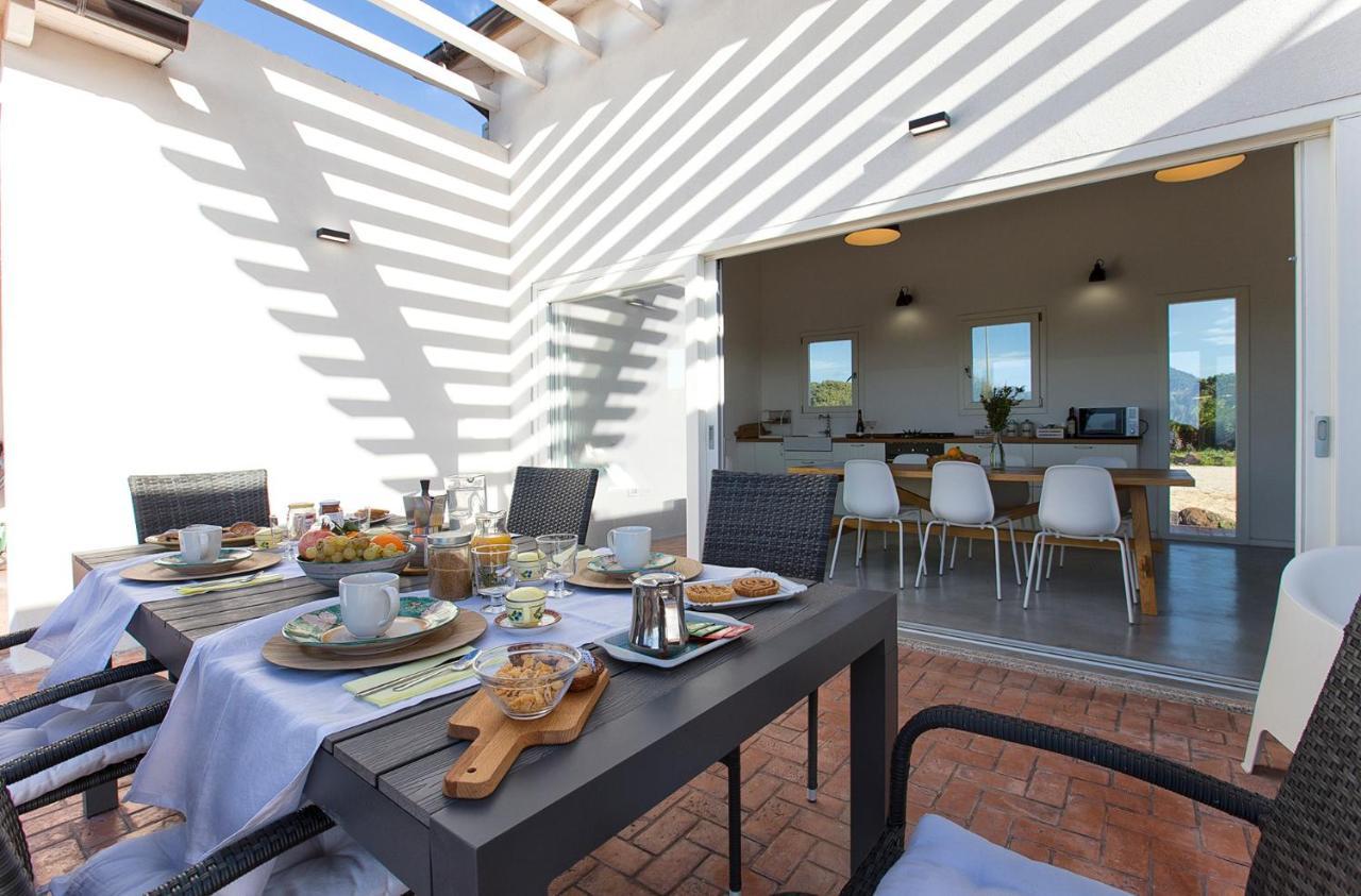 Cb Country House *